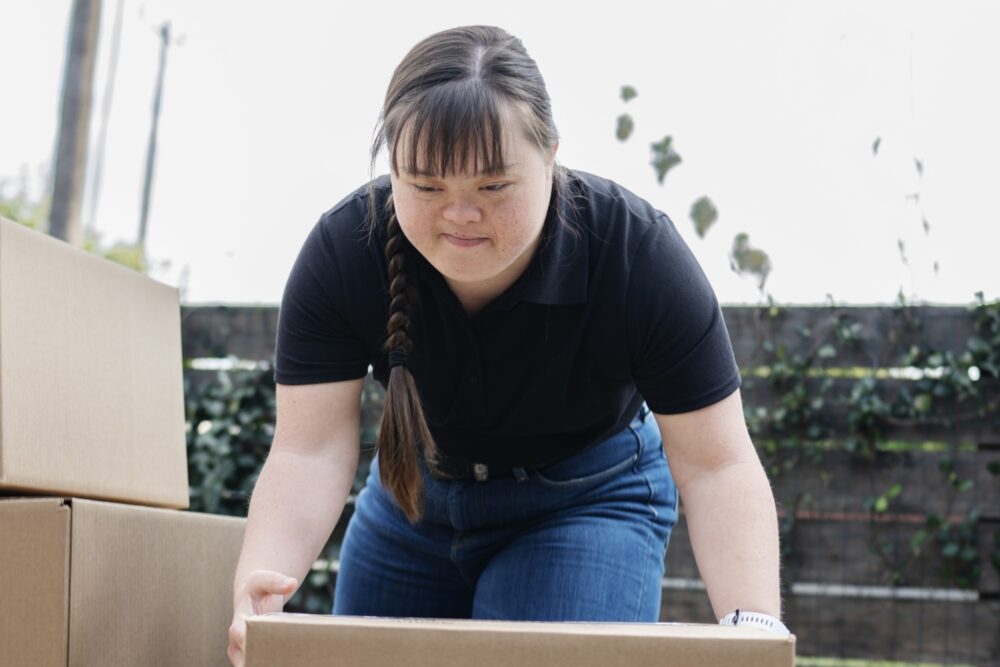 Person moving boxes1